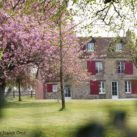 Willa Maison Normande Renovee Avec Grand Jardin, Ideale Pour Famille, Proche Lac Et Randonnees - Fr-1-497-143 Menil-Gondouin Zewnętrze zdjęcie